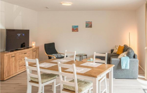 2 Bedroom Pet Friendly Home In Stapel in Süderstapel